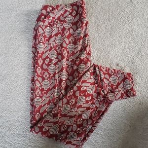 LuLaRoe Tall and Curvy Leggings